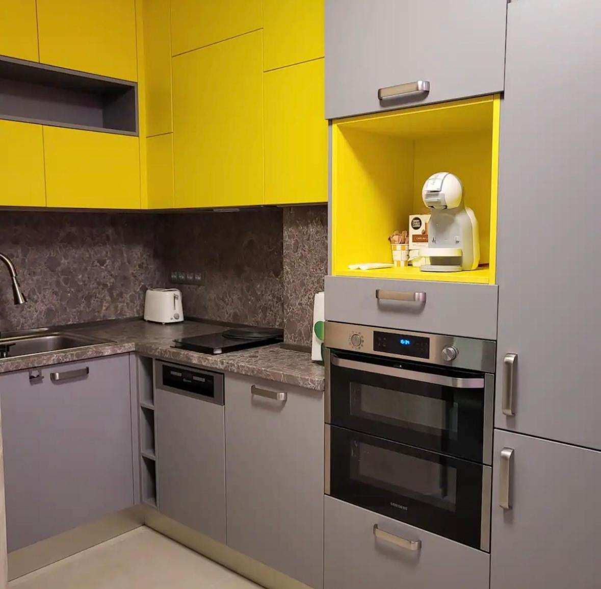Fully Furnished Apartment-B7 Varna Exterior photo